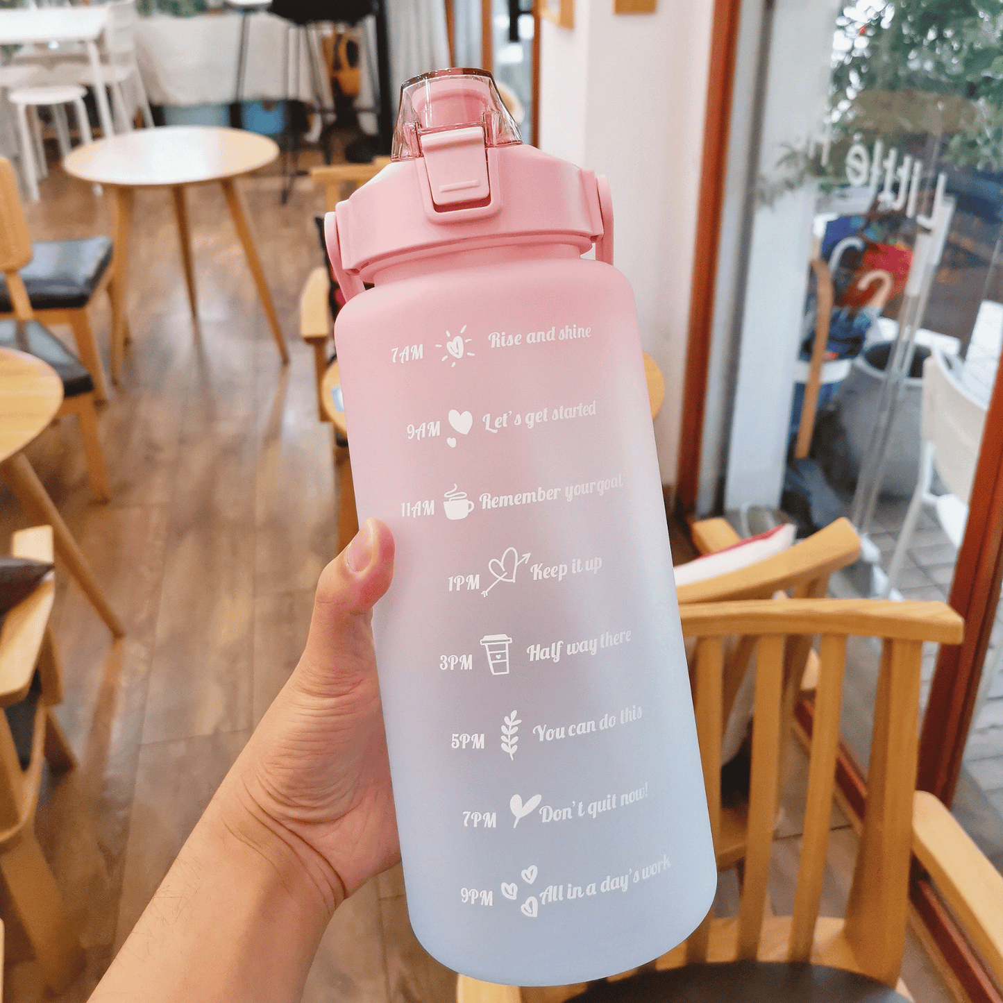 Motivating Drinking Bottle - Drink More in Everyday Life