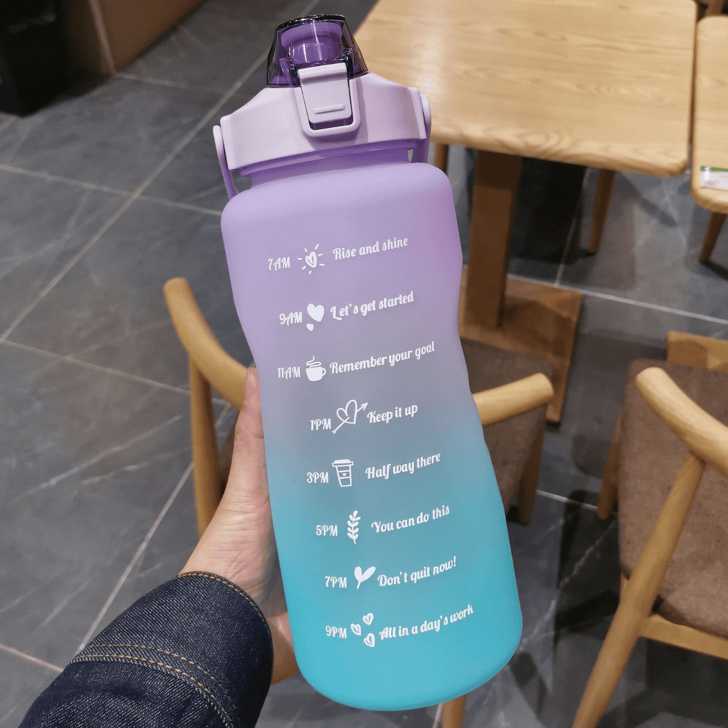 Motivating Drinking Bottle - Drink More in Everyday Life