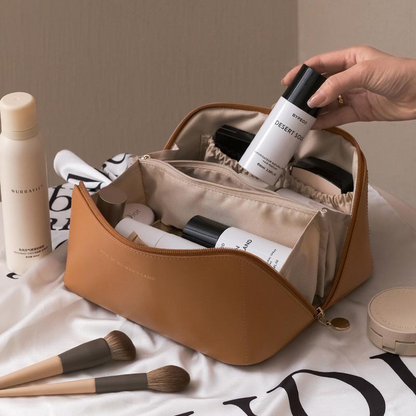 Luxury cosmetic bag | Practical toiletry bag for traveling